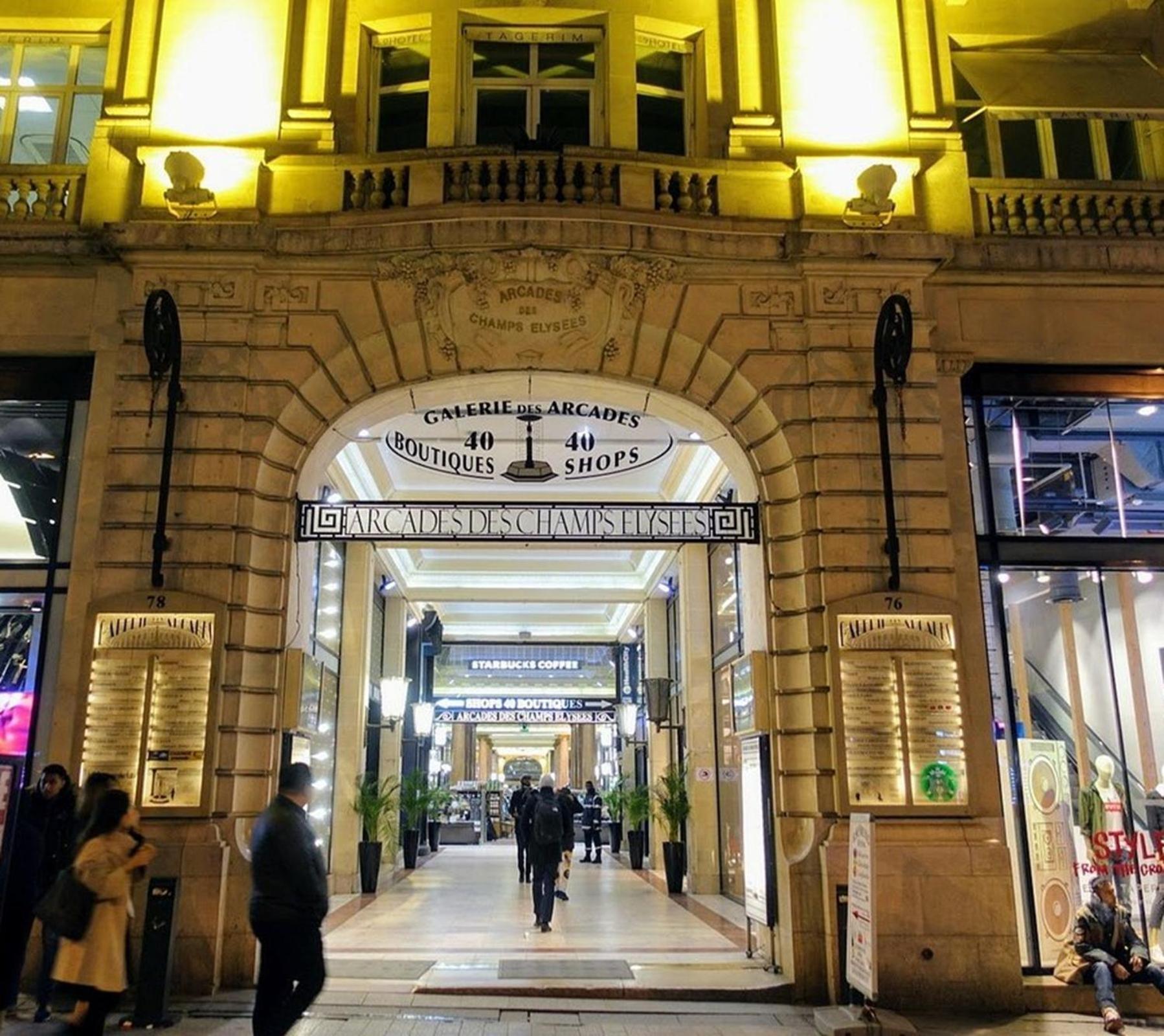 Studio De Charme Toits Parisiens Exterior foto